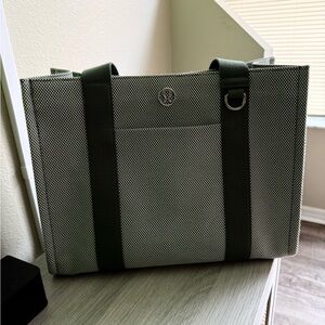 Lululemon Tote Bag 10L